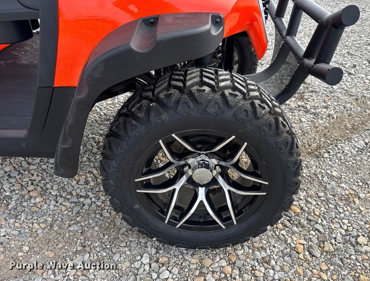 image for item FK0880 MK EV-L6 golf cart