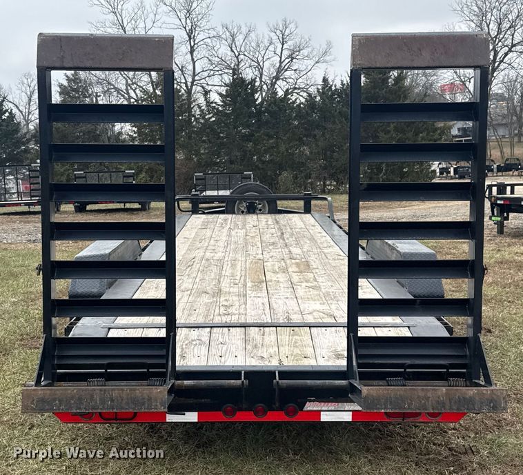 image for item FK0883 2018 Load Trail equipment trailer