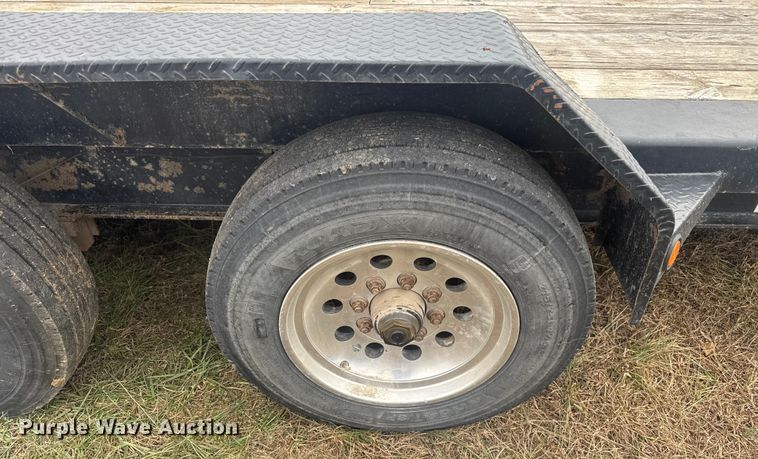 image for item FK0883 2018 Load Trail equipment trailer