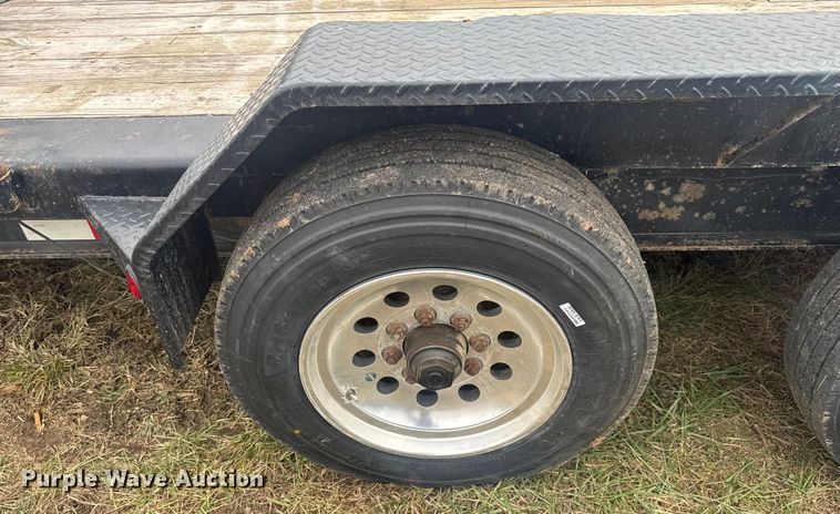 image for item FK0883 2018 Load Trail equipment trailer