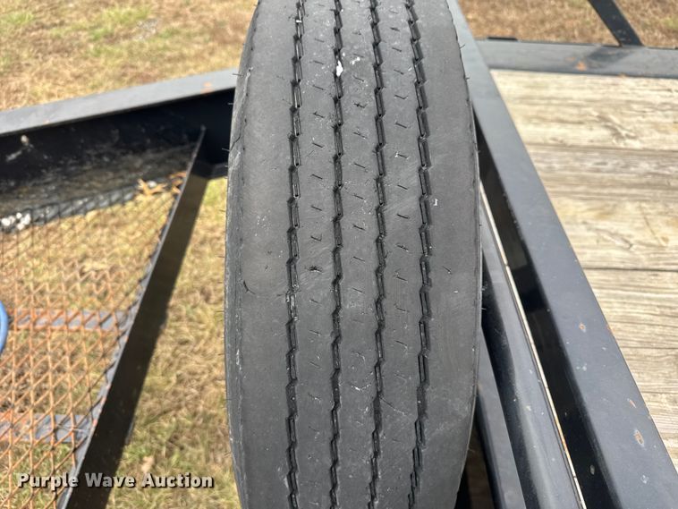 image for item FK0883 2018 Load Trail equipment trailer