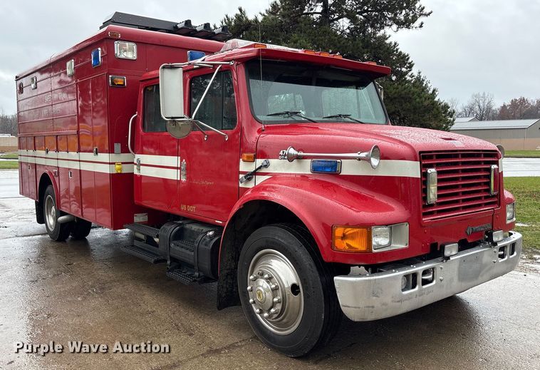 image for item FK1027 1997 International 4700 utility / service truck