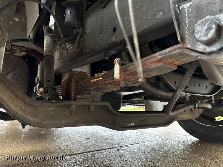 image for item FK1027 1997 International 4700 utility / service truck