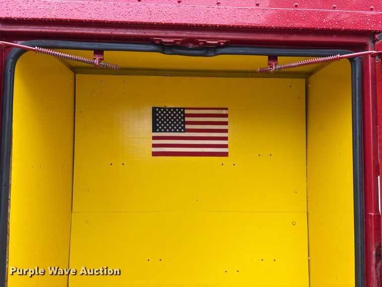 image for item FK1027 1997 International 4700 utility / service truck