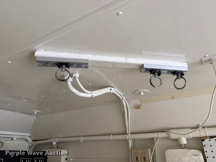 image for item FK1027 1997 International 4700 utility / service truck