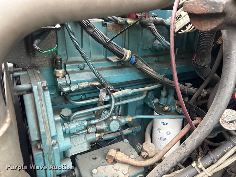 image for item FK1027 1997 International 4700 utility / service truck