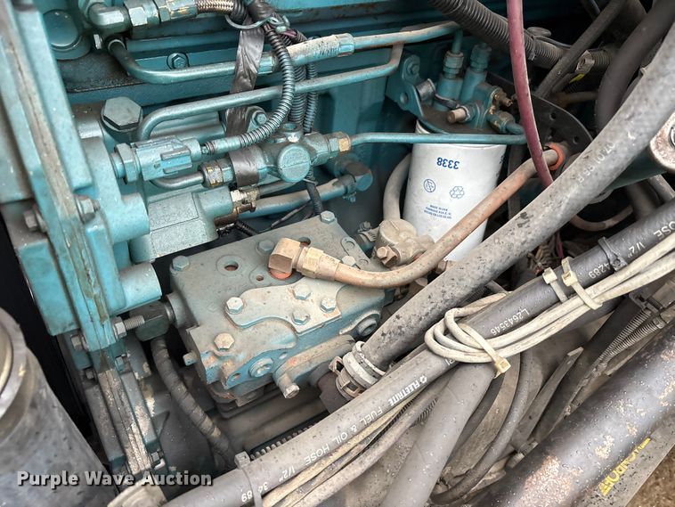 image for item FK1027 1997 International 4700 utility / service truck