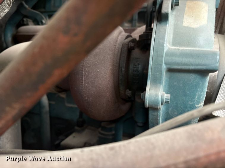 image for item FK1027 1997 International 4700 utility / service truck