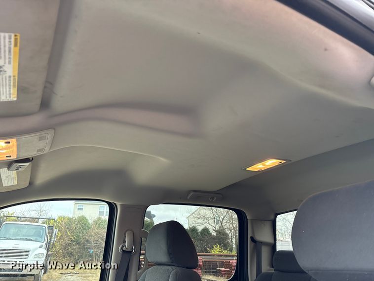 image for item FK1030 2007 Chevrolet Silverado 1500 Crew Cab pickup truck