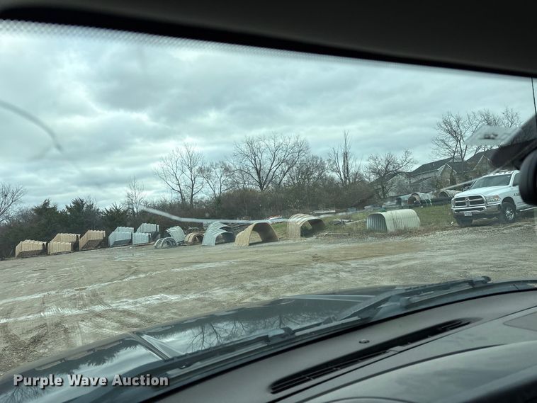 image for item FK1030 2007 Chevrolet Silverado 1500 Crew Cab pickup truck