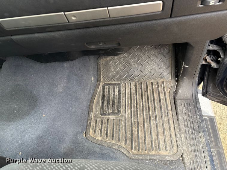 image for item FK1030 2007 Chevrolet Silverado 1500 Crew Cab pickup truck