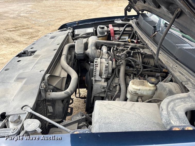 image for item FK1030 2007 Chevrolet Silverado 1500 Crew Cab pickup truck