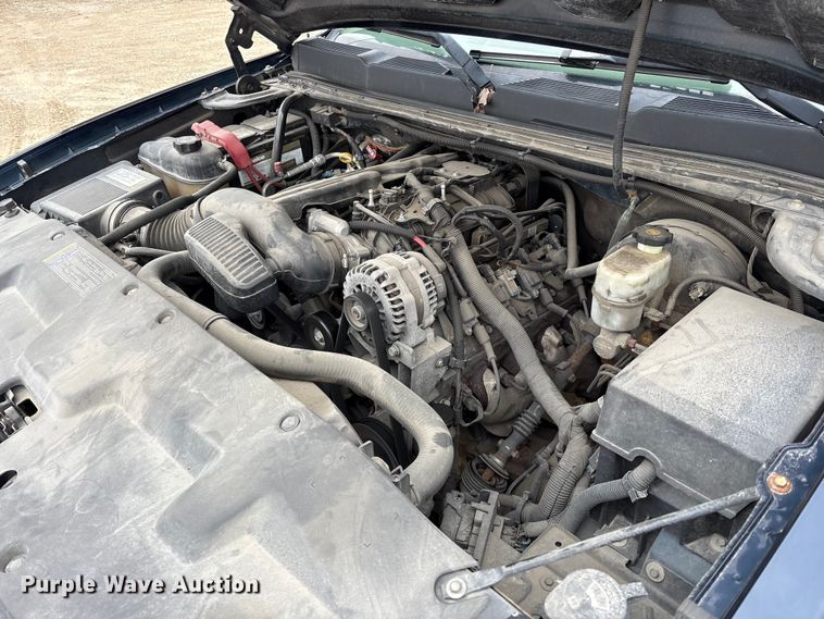 image for item FK1030 2007 Chevrolet Silverado 1500 Crew Cab pickup truck