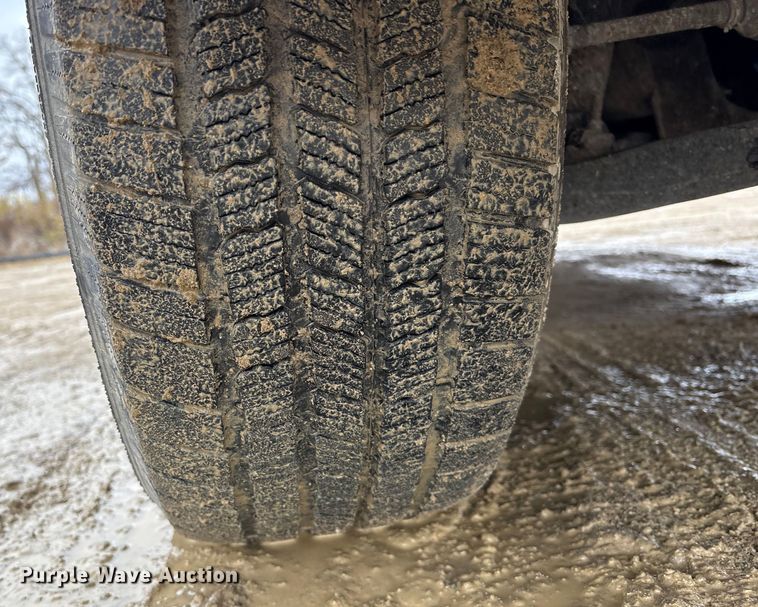 image for item FK1030 2007 Chevrolet Silverado 1500 Crew Cab pickup truck