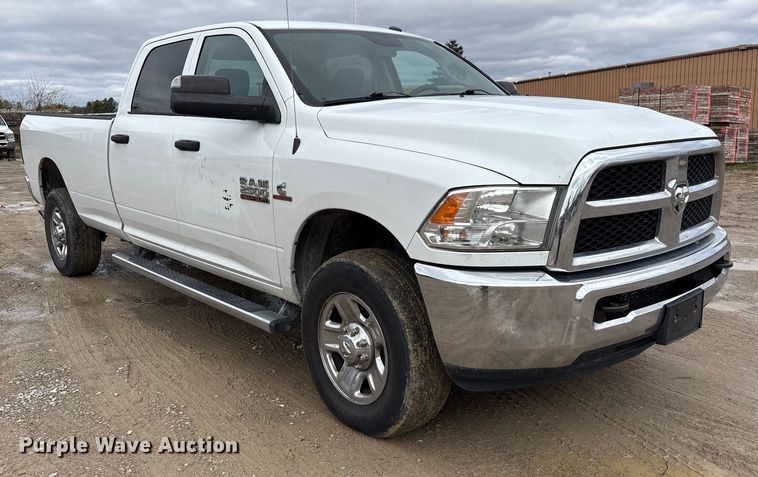 image for item FK1031 2018 RAM 2500 Crew Cab pickup truck
