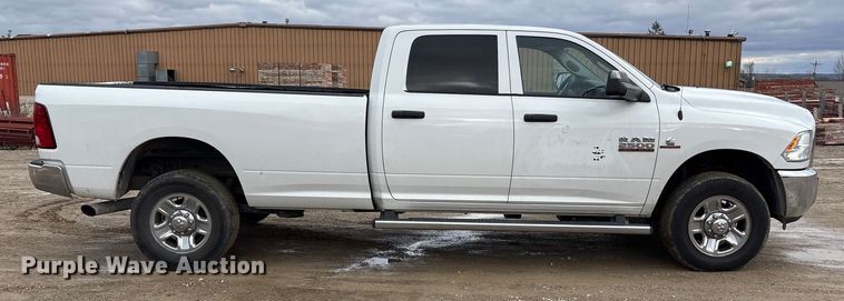 image for item FK1031 2018 RAM 2500 Crew Cab pickup truck