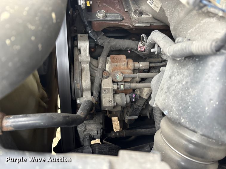 image for item FK1031 2018 RAM 2500 Crew Cab pickup truck