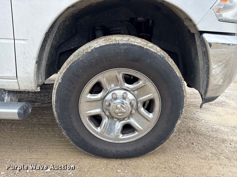 image for item FK1031 2018 RAM 2500 Crew Cab pickup truck