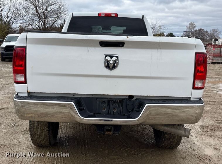 image for item FK1033 2018 RAM 2500 Crew Cab pickup truck