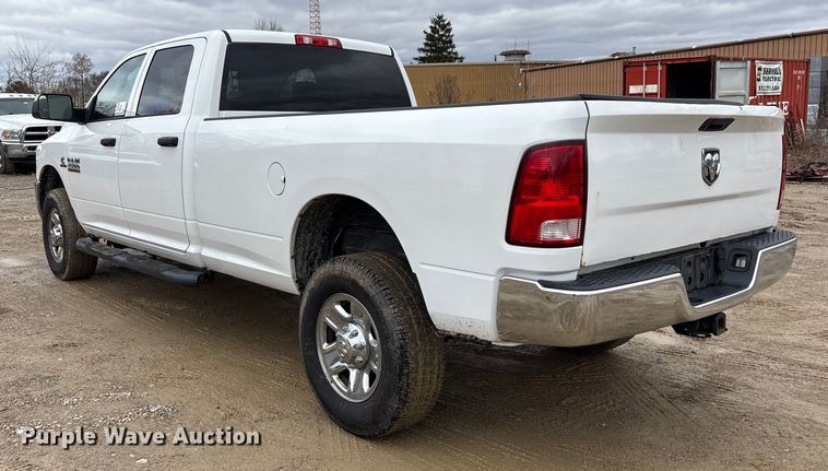 image for item FK1033 2018 RAM 2500 Crew Cab pickup truck