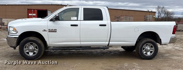 image for item FK1033 2018 RAM 2500 Crew Cab pickup truck