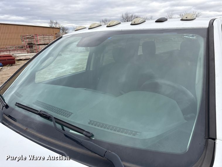 image for item FK1033 2018 RAM 2500 Crew Cab pickup truck