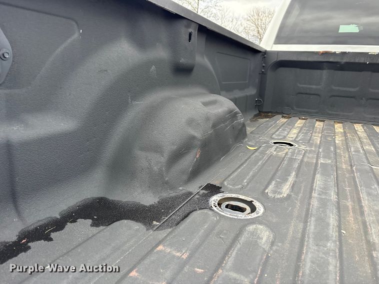 image for item FK1033 2018 RAM 2500 Crew Cab pickup truck