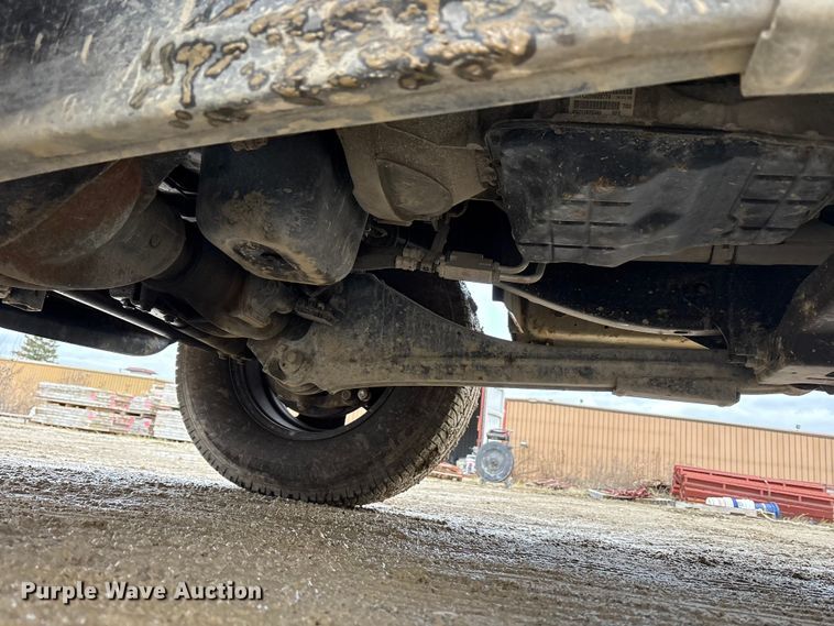 image for item FK1033 2018 RAM 2500 Crew Cab pickup truck