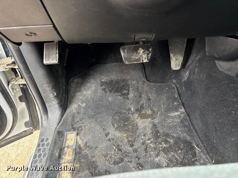 image for item FK1033 2018 RAM 2500 Crew Cab pickup truck