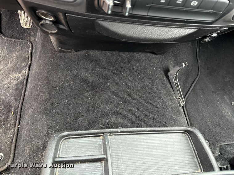 image for item FK1033 2018 RAM 2500 Crew Cab pickup truck