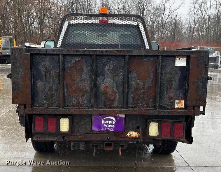 image for item FK1038 2017 Ford F250 Super Duty XL pickup truck