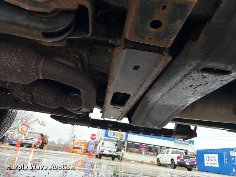 image for item FK1038 2017 Ford F250 Super Duty XL pickup truck