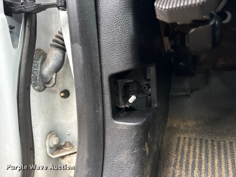 image for item FK1038 2017 Ford F250 Super Duty XL pickup truck