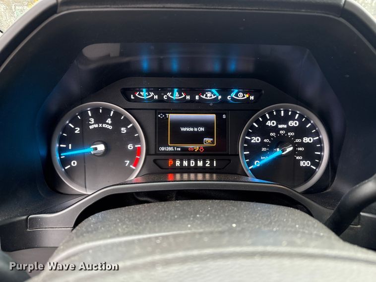 image for item FK1038 2017 Ford F250 Super Duty XL pickup truck