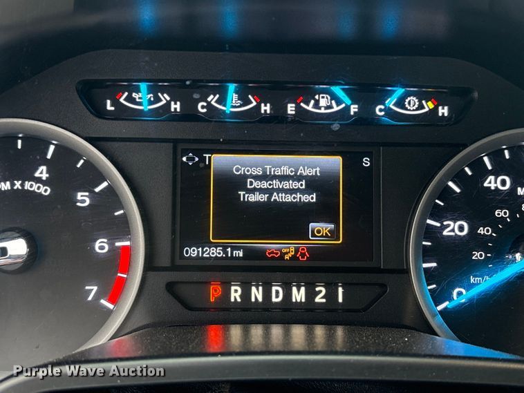 image for item FK1038 2017 Ford F250 Super Duty XL pickup truck