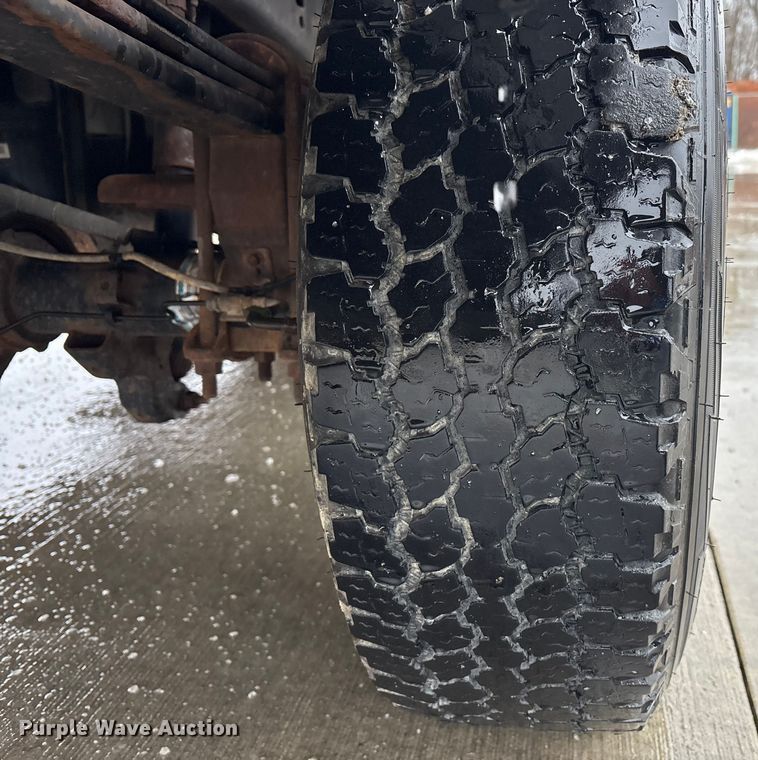 image for item FK1038 2017 Ford F250 Super Duty XL pickup truck