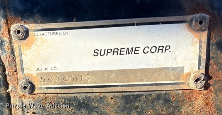 image for item FK2503 2006 Chevrolet Silverado 3500 flatbed pickup truck