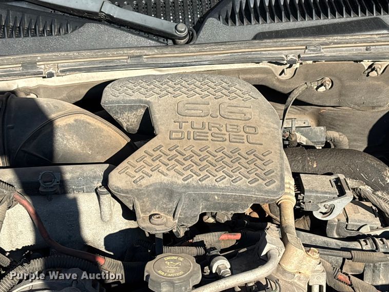 image for item FK2503 2006 Chevrolet Silverado 3500 flatbed pickup truck