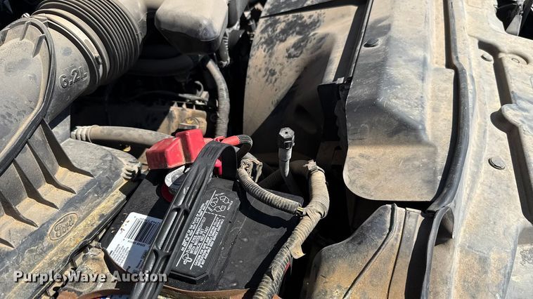 image for item GH9358 2019 Ford F250 Super Duty utility bed pickup truck