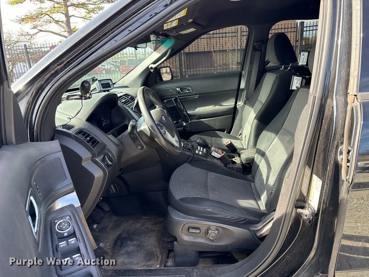 image for item HI9363 2013 Ford Explorer Police Interceptor SUV