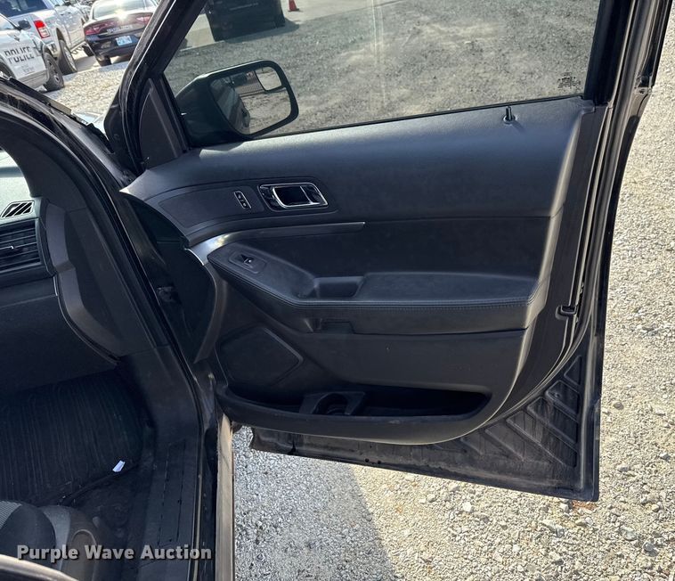 image for item HI9363 2013 Ford Explorer Police Interceptor SUV