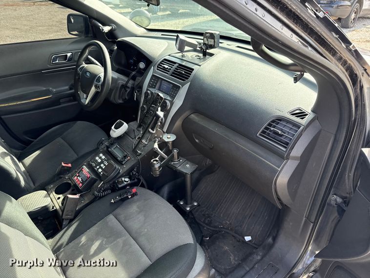 image for item HI9363 2013 Ford Explorer Police Interceptor SUV