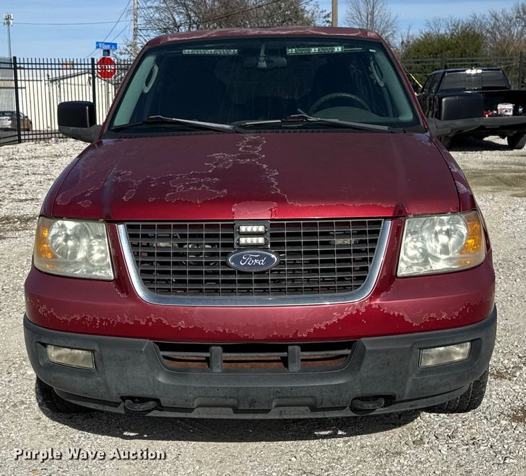 image for item HI9365 2004 Ford Expedition SUV