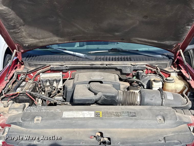 image for item HI9365 2004 Ford Expedition SUV