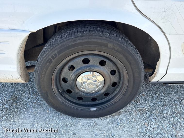 image for item HI9366 2011 Ford Crown Victoria Police Interceptor 