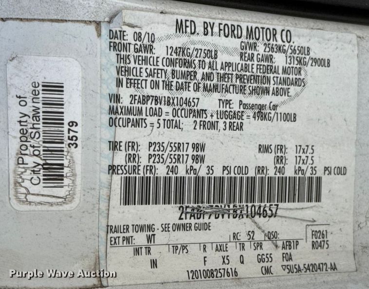 image for item HI9366 2011 Ford Crown Victoria Police Interceptor 