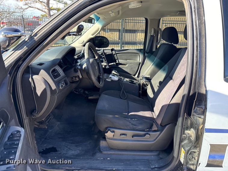 image for item HI9367 2012 Chevrolet Tahoe Police SUV