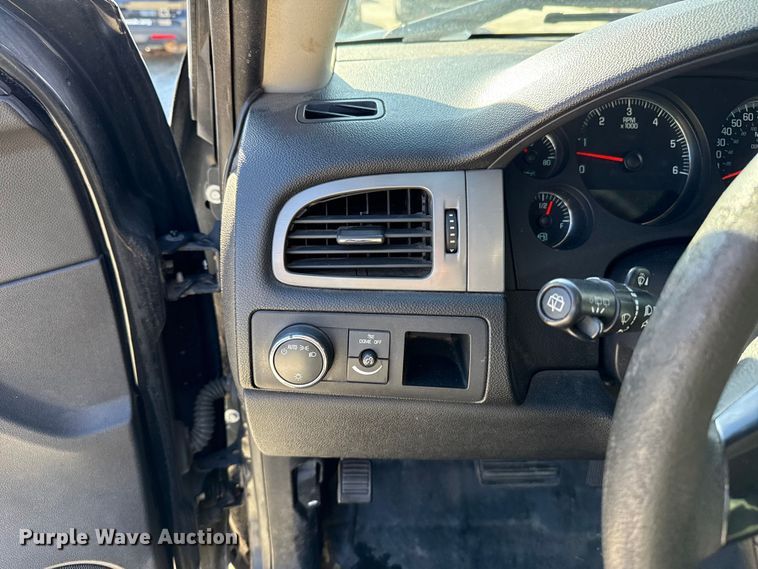 image for item HI9367 2012 Chevrolet Tahoe Police SUV