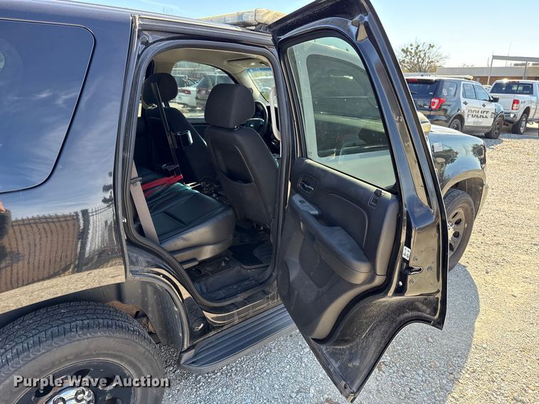 image for item HI9367 2012 Chevrolet Tahoe Police SUV