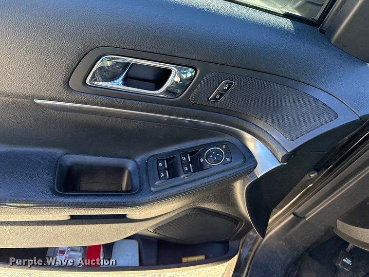 image for item HI9372 2016 Ford Explorer Police Interceptor SUV